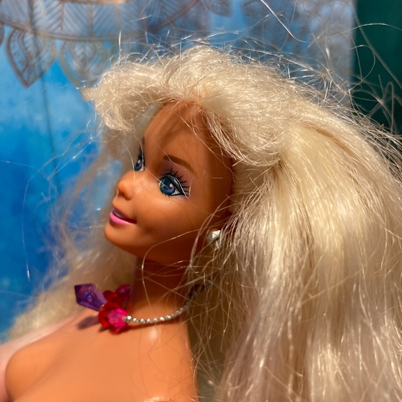 B1G2 - Vintage Superstar Fashion Doll Barbie Jewel Necklace - Buy 1, Get 2 FREE - Picture 8 of 9